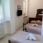 Bed and Breakfast Gemma 3*
